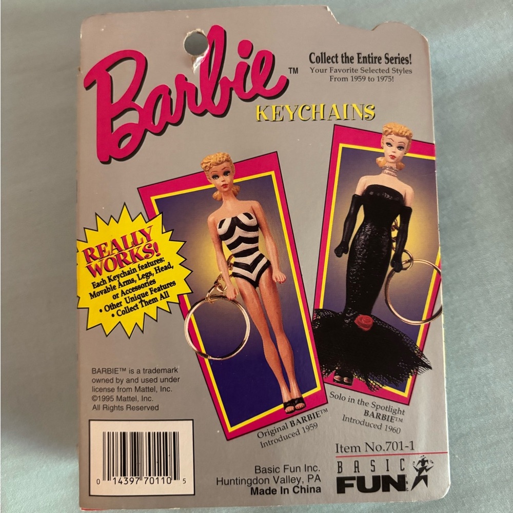 1995 Basic Fun Barbie Keychain - Picture 2 of 6